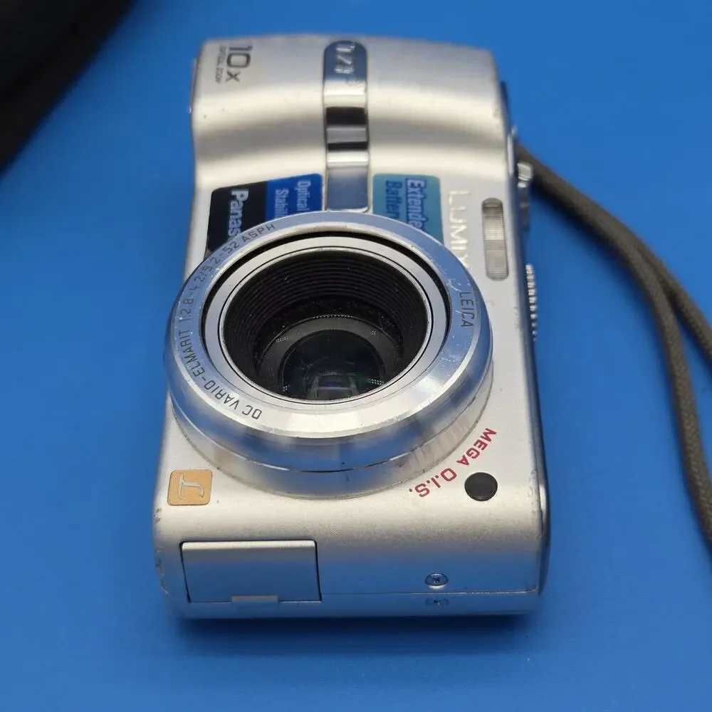 Panasonic Lumix DMC-TZ1 Silver 5MP Digital Camera 10x Zoom Tested Boxed